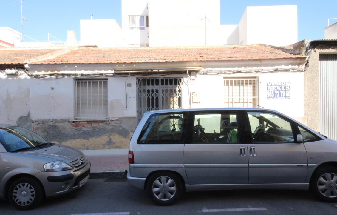 Venta - Casas o chalets - Guardamar del Segura - Carrer de Sant Emigdi