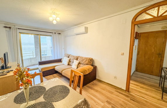 Apartamento - Alquiler Larga Estancia - Santa Pola - MLL4507