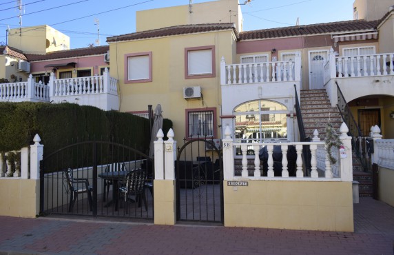 Apartamento - Alquiler Larga Estancia - Torrevieja - FL4592