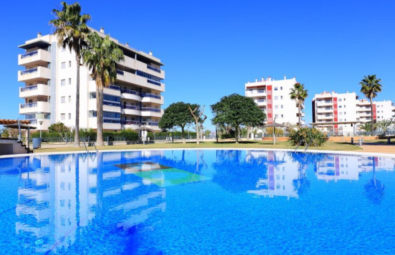 Apartamento - Venta - Arenales del sol - Zona gran via