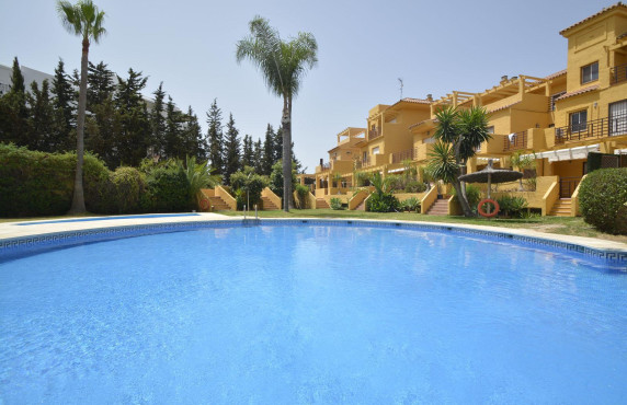 Casas o chalets - For Sale - Estepona - Residencial La Palmera