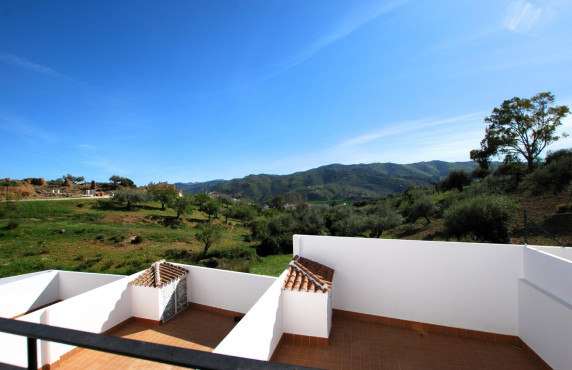 Casas o chalets - For Sale - Riogordo - UE-11 CM.MAGIAZA