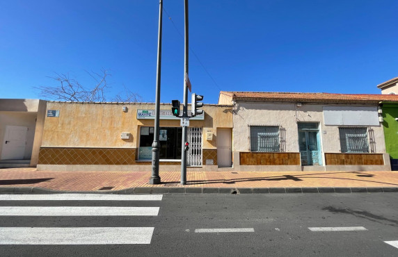 Casas o chalets - For Sale - San Pedro del Pinatar - Emilio Castelar