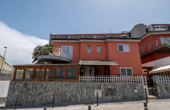 Casas o chalets - For Sale - Santa María de Guía de Gran Canaria - Calle Cronista Pedro González Sosa