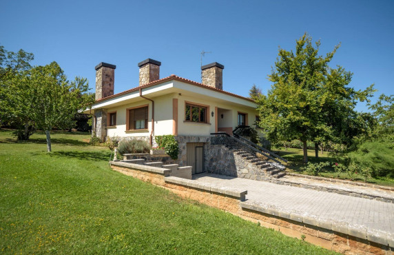 Casas o chalets - Venta - Ayegui - Avenida Guipuzcoa