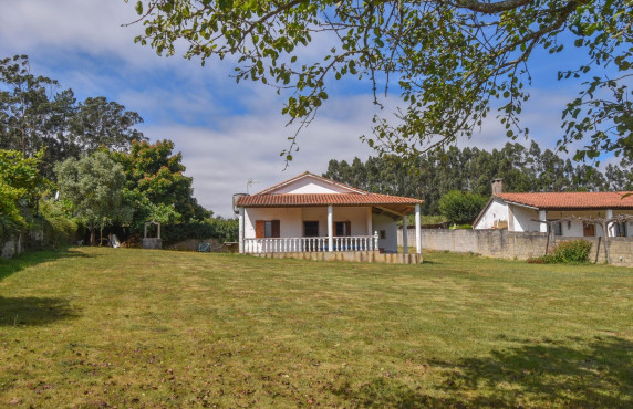 Casas o chalets - Venta - Bergondo - ALDEA ARRIBA