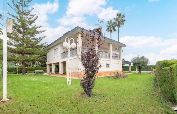 Casas o chalets - Venta - Chiva - BUENOS AIRES