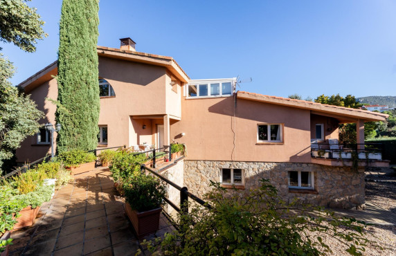 Casas o chalets - Venta - Hoyo de Manzanares - RIO SELLA