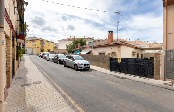 Casas o chalets - Venta - Huétor Vega - C. Casería, 7