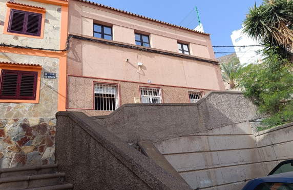 Casas o chalets - Venta - Las Palmas de Gran Canaria - Calle Río Nervión