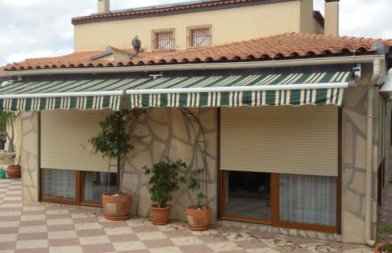 Chalet - For Sale - Torrellano - ML0024