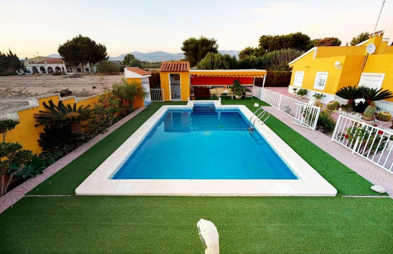 Chalet - Venta - Crevillent - EL REALENGO