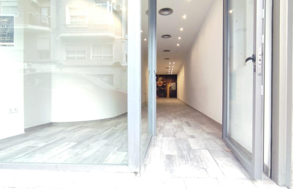 Commercial Unit - For Sale - Elche - Plaza Barcelona