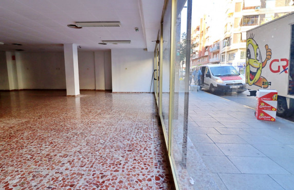 Commercial Unit - For Sale - Elche - Plaza Crevillente