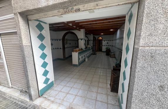 Commercial Unit - For Sale - Elche - Reina Victoria-Miguel Hernández