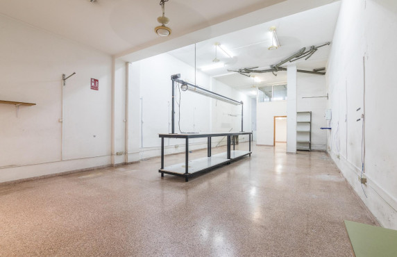 Commercial Unit - Venta - Elche - Plaza Crevillente