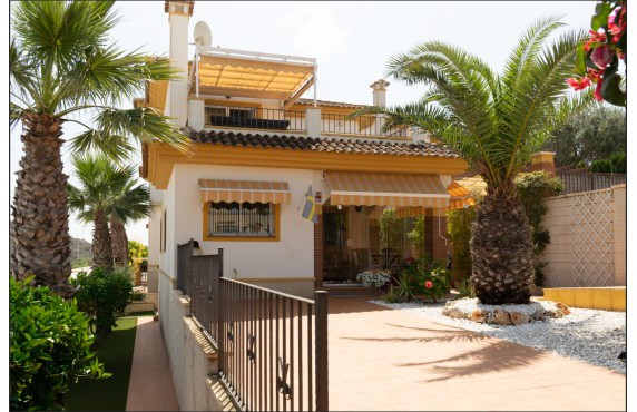 Detached Villa - For Sale - Ciudad Quesada - fl4581