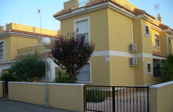 duplex - Alquiler Larga Estancia - Ciudad Quesada - FL0043