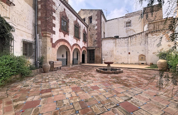  - For Sale - Biar - Ayuntamiento