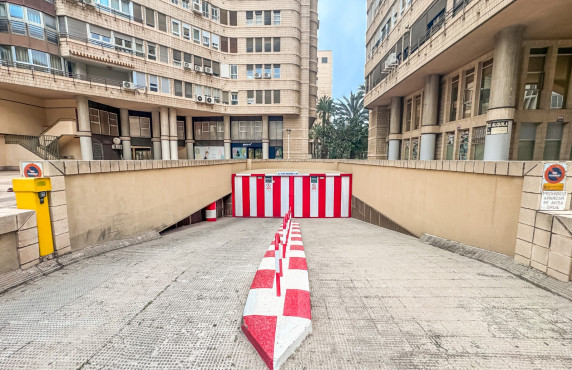 Garaje - Alquiler Larga Estancia - Elche - Elche