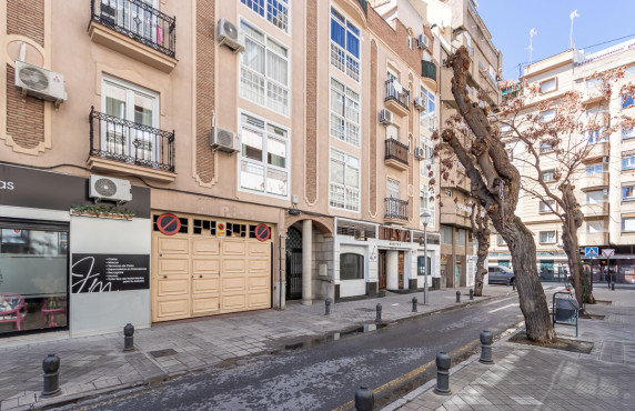 Garajes - For Sale - Granada - Calle Martín Bohórquez