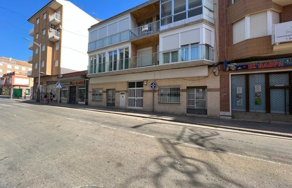 Locales - For Sale - La Unión - MAYOR