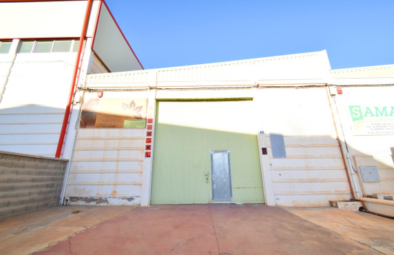 Naves - For Sale - Santa María del Águila - Calle V