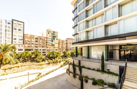 Piso - Alquiler Larga Estancia - Elche - MLL4471