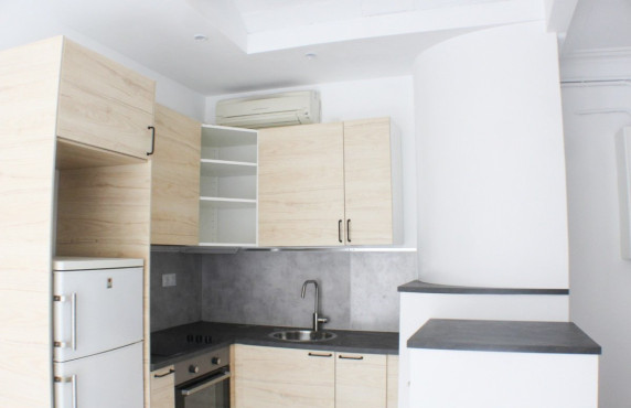 Pisos - For Sale - Barcelona - Almansa