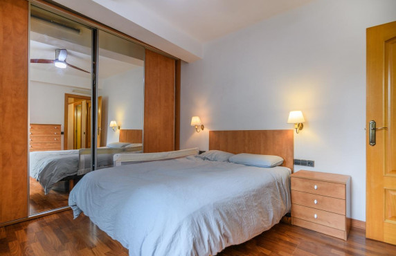 Pisos - For Sale - Barcelona - ENCARNACIO