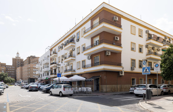 Pisos - For Sale - Sevilla - C. Conde de Galvez