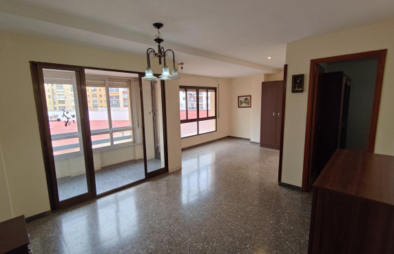 Pisos - For Sale - Tarragona - de Pere Martell