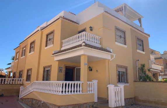 Quad House - Alquiler Larga Estancia - Ciudad Quesada - FL4567
