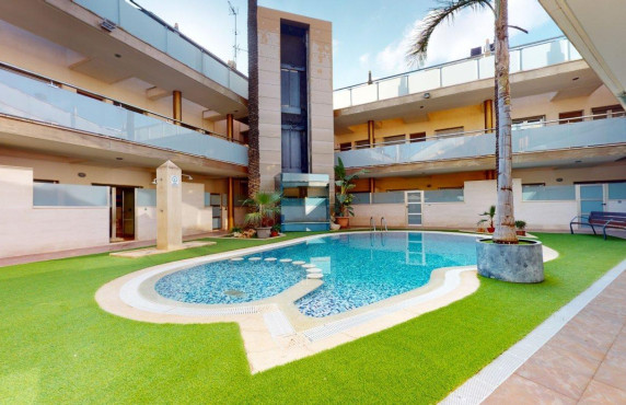 Terraced house - For Sale - Pilar de la Horadada - Zona Pueblo