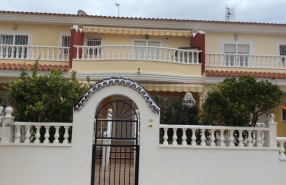 Town House - Alquiler Larga Estancia - Ciudad Quesada - FL0099