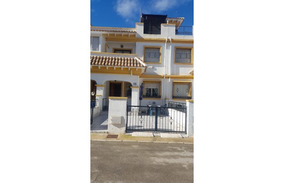 Town House - Alquiler Larga Estancia - Torrevieja - FL4491