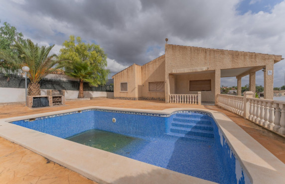 villa - For Sale - Albatera - Partida del moco