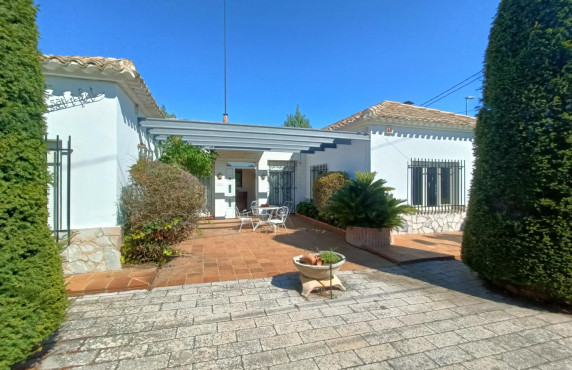 villa - For Sale - Banyeres de Mariola - Pedrera