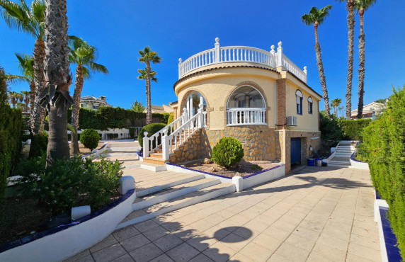 villa - For Sale - Gran alacant - Monte y Mar bajo