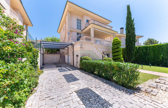 villa - For Sale - Petrer - Comunidad valenciana