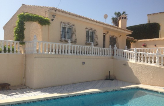 villa - For Sale - Torrevieja - FL0081
