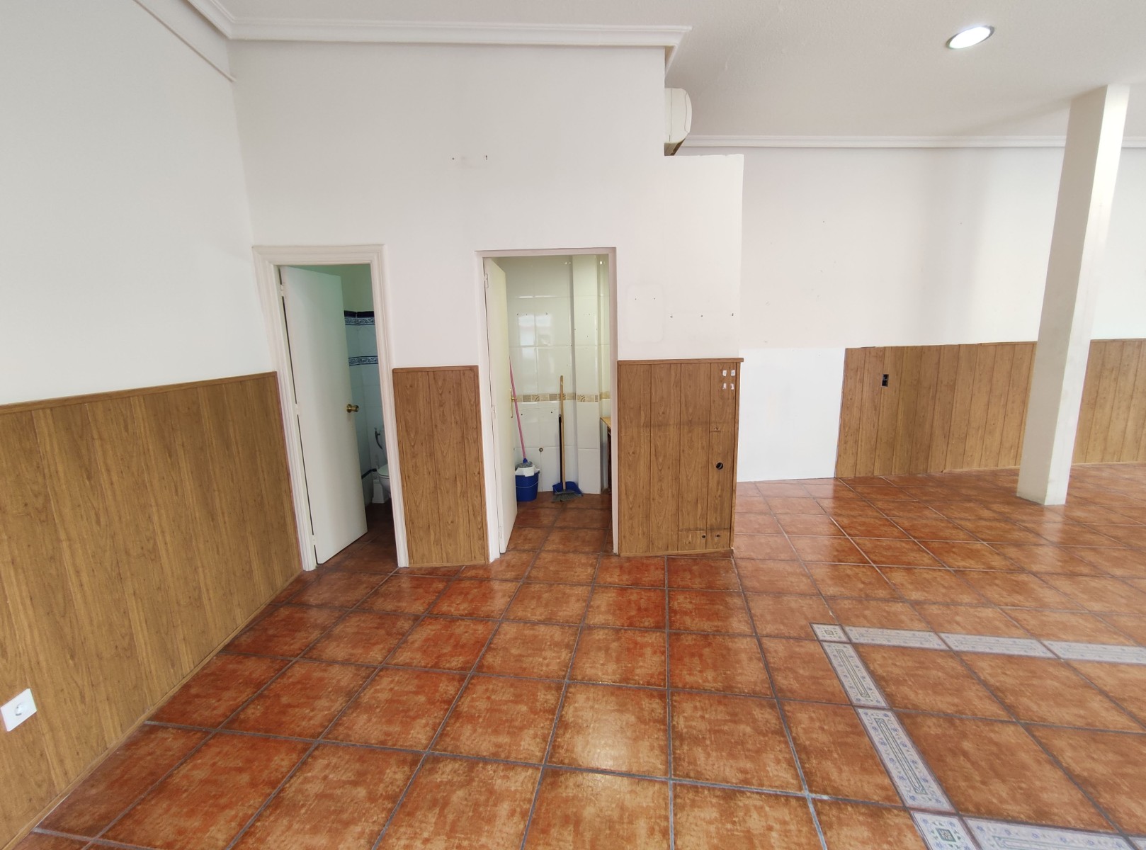 Locales-Venta-Elche-1330673-Foto-5