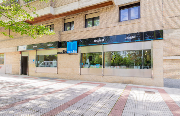Alquiler Larga Estancia - Locales - Pamplona-Iruña - AVENIDA SANCHO EL FUERTE, 25