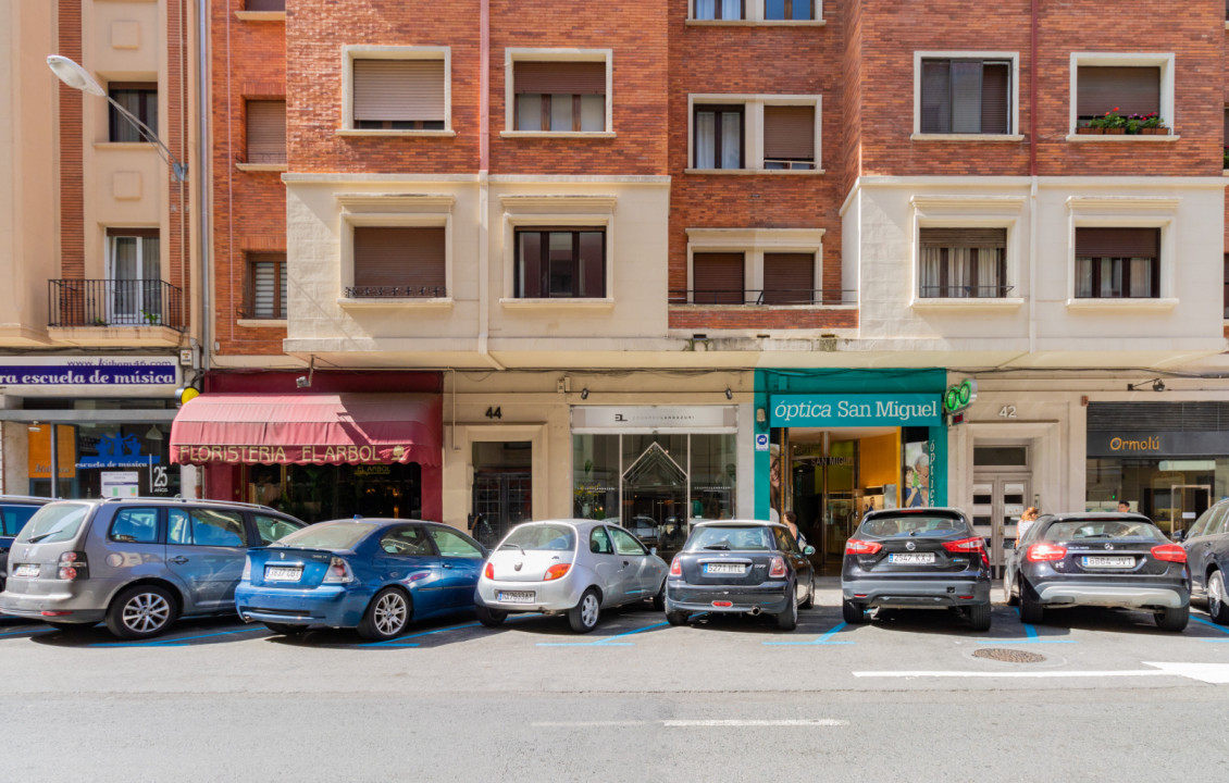 Venta - Locales - Pamplona-Iruña - PAULINO CABALLERO, 44