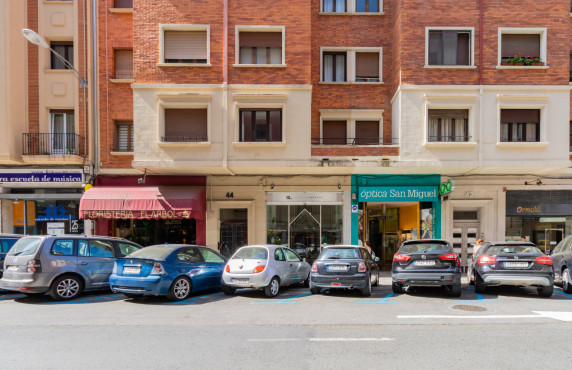 Venta - Locales - Pamplona-Iruña - PAULINO CABALLERO, 44