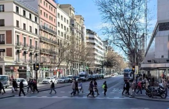 Venta - Locales - Madrid - ALBERTO AGUILERA