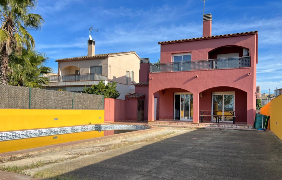 For Sale - Casas o chalets - Torroella de Fluvià - once de setembre