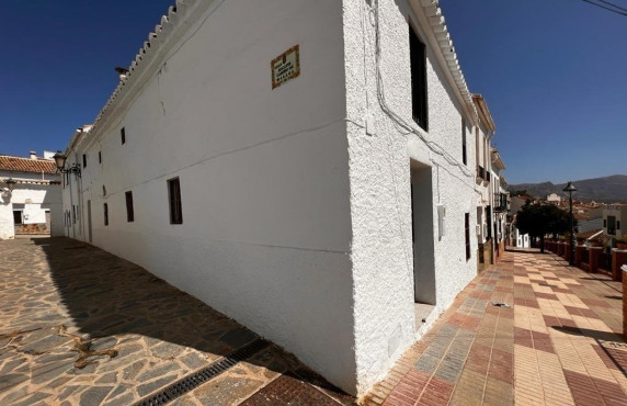 For Sale - Casas o chalets - Colmenar - MALAGA