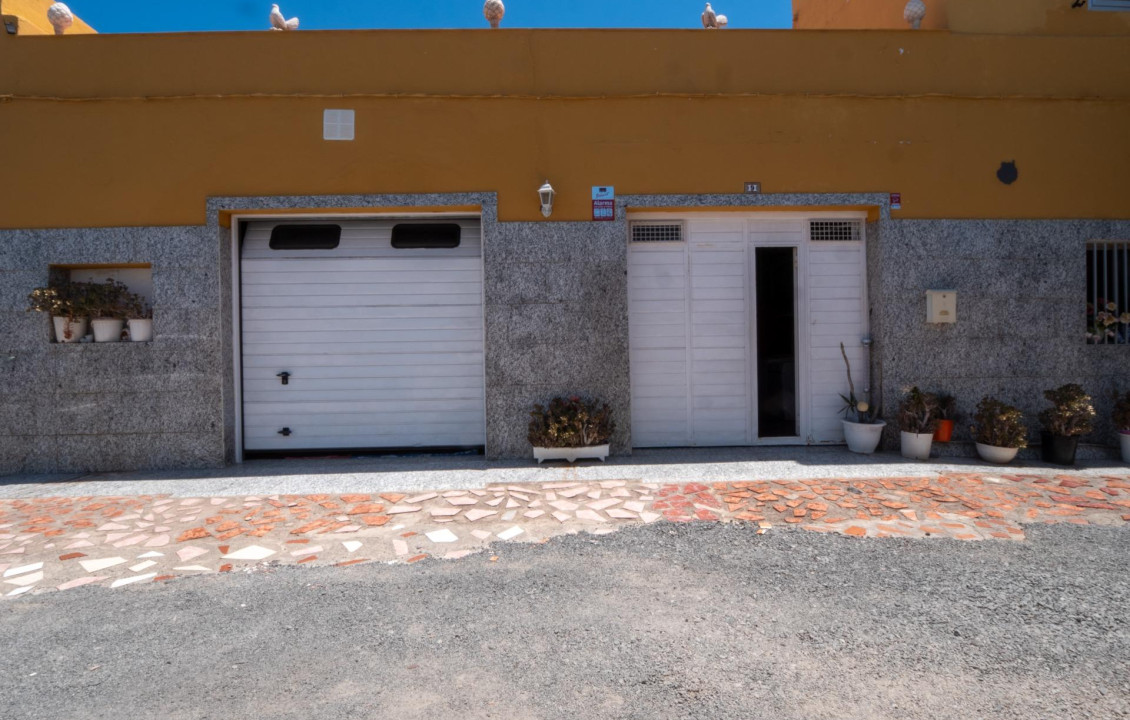 Venta - Casas o chalets - Santa Lucía de Tirajana - HERMANOS RIVERO