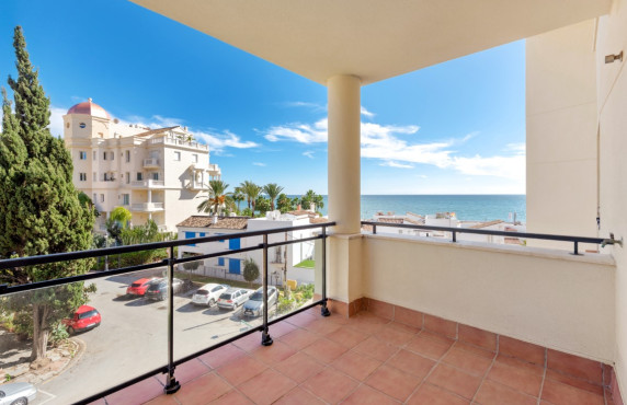 For Sale - Pisos - Estepona - Avenida del Pirata